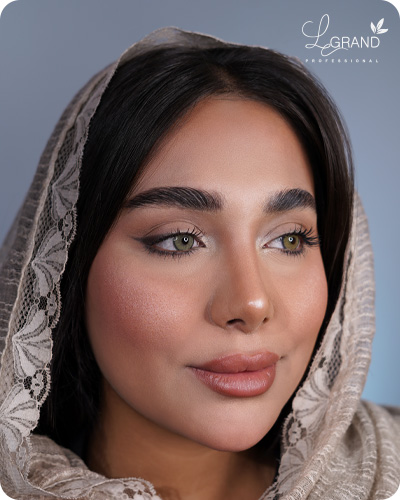 رژ گونه لگراند شماره 306 2 رژگونه-306-لگراندروی-پوست-سبزه