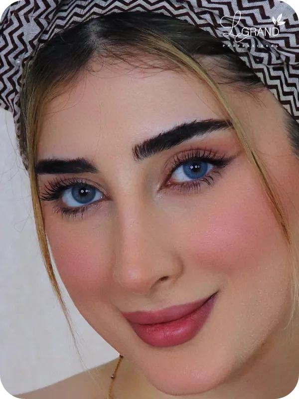 رژلب مناسب پوست گندمی