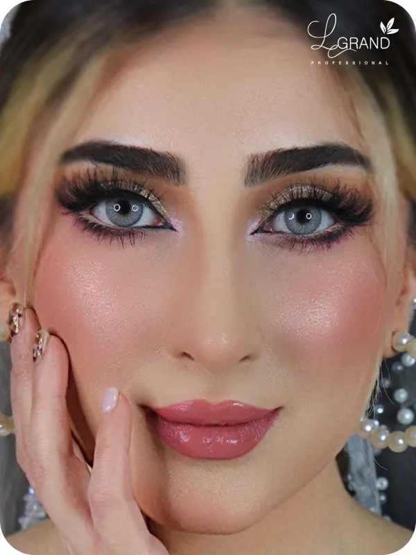 رژگونه مناسب با پوست سبزه