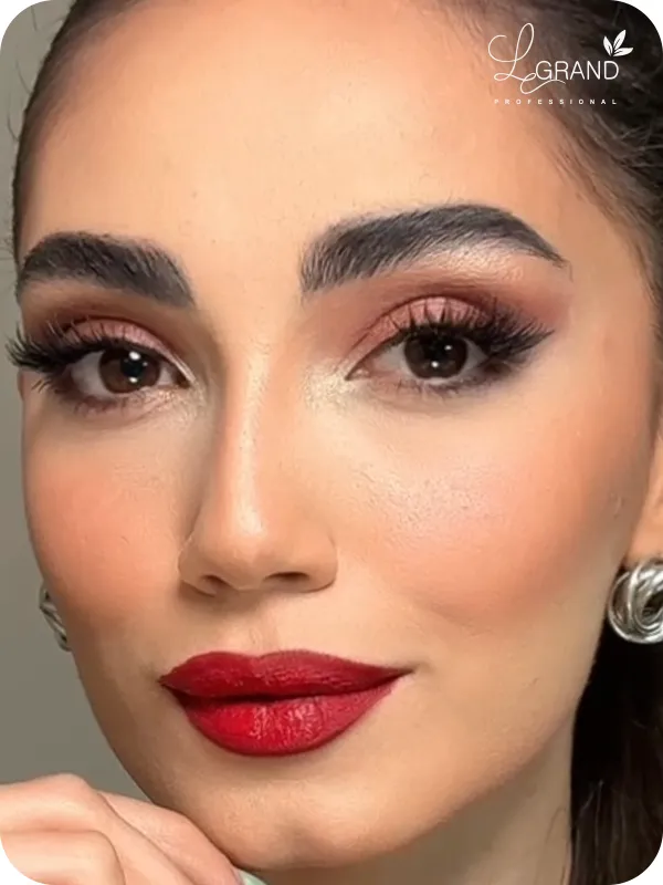 رژلب قرمز تیره