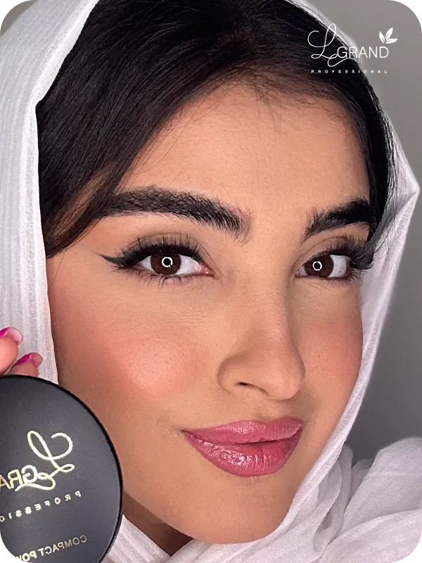 میکاپ دخترانه پوست سفید