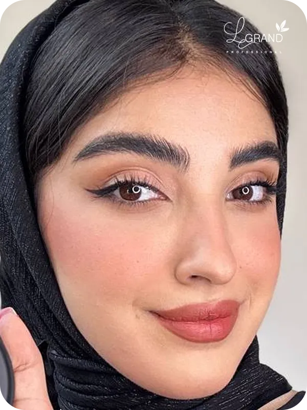 میکاپ دخترونه پوست سفید