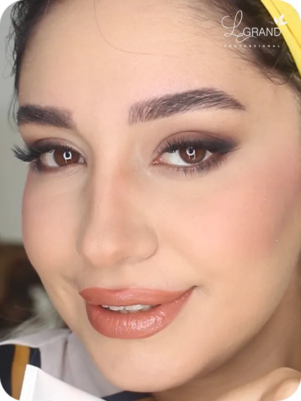 رژلب قهوه ای دخترونه