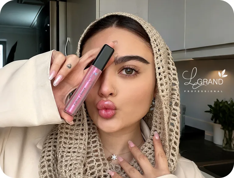 انواع رژ صورتی