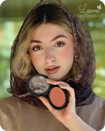 رژ گونه شماره 304 لگراند با رنگ بژ تیره