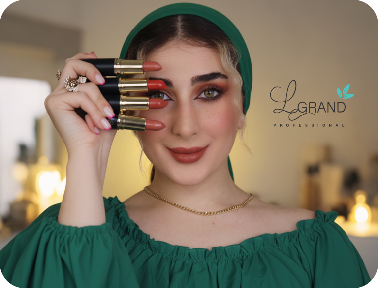 رژلب مناسب لباس سبز