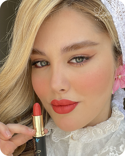 رژ صورتی گلبهی