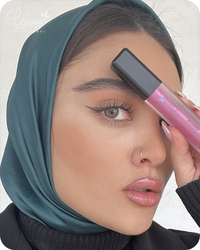 بهترین پودر فیکس برای آرایش صورت گرد