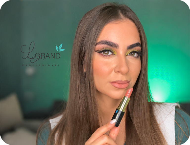 راهنمای کامل آرایش صورت بیضی