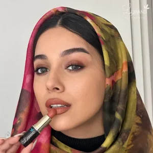 رژ لب جامد لگراند شماره 513 1 رژلب گوشتی کرم 513 لگراند